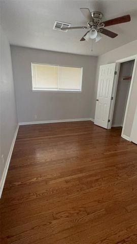 14523 Alrover Street, Houston, TX 77045