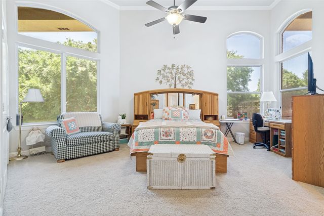 105 Sedalia Drive, Fort Worth, TX 76108