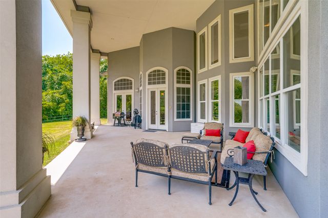 105 Sedalia Drive, Fort Worth, TX 76108