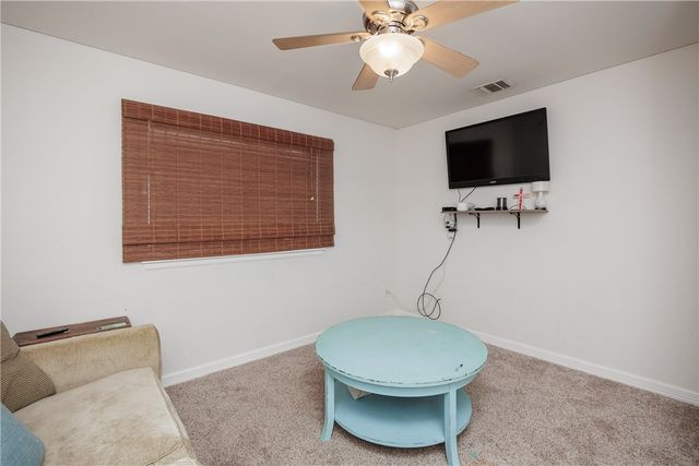 4114 Cross River Dr, Corpus Christi, TX 78410