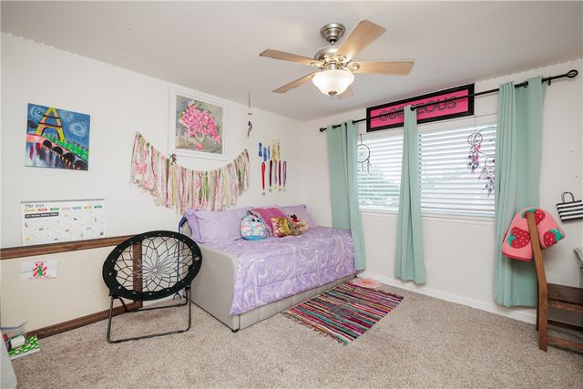 4114 Cross River Dr, Corpus Christi, TX 78410