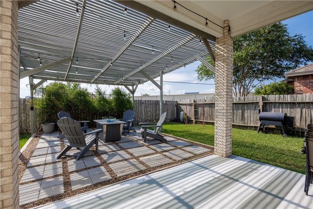 4114 Cross River Dr, Corpus Christi, TX 78410