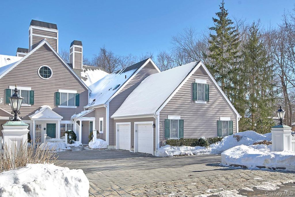 5 Wyndham Close, White Plains, NY 10605