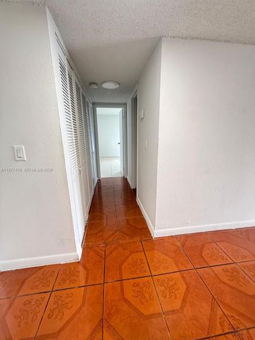 13499 Biscayne Blvd 1114, North Miami, FL 33181