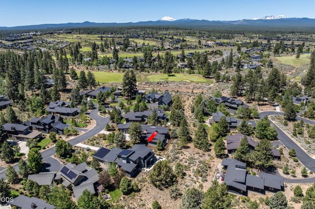 19460 Randall Court, Bend, OR 97702