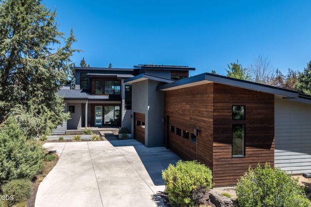 19460 Randall Court, Bend, OR 97702