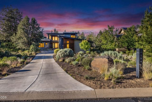 19460 Randall Court, Bend, OR 97702
