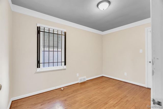 8227 Bingham Street, Detroit, MI 48228