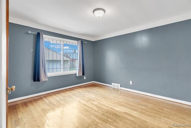 8227 Bingham Street, Detroit, MI 48228