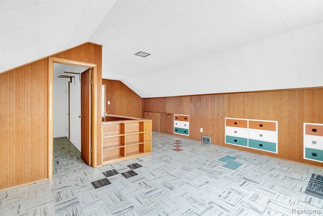 8227 Bingham Street, Detroit, MI 48228