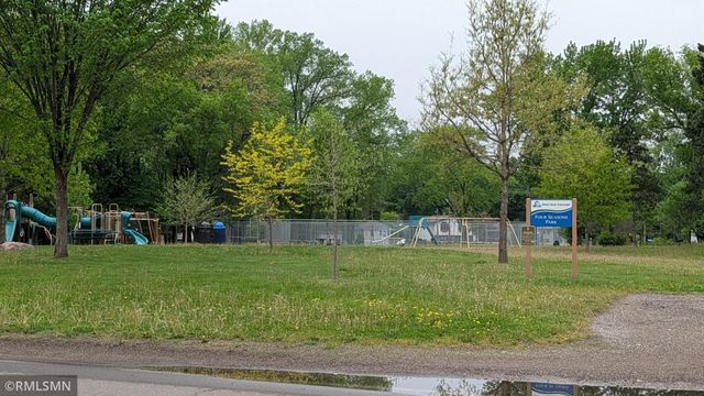 5307 Hugo Road, White Bear Twp, MN 55110