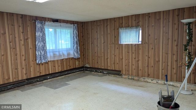 5307 Hugo Road, White Bear Twp, MN 55110