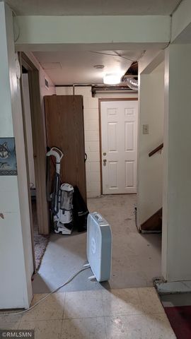 5307 Hugo Road, White Bear Twp, MN 55110