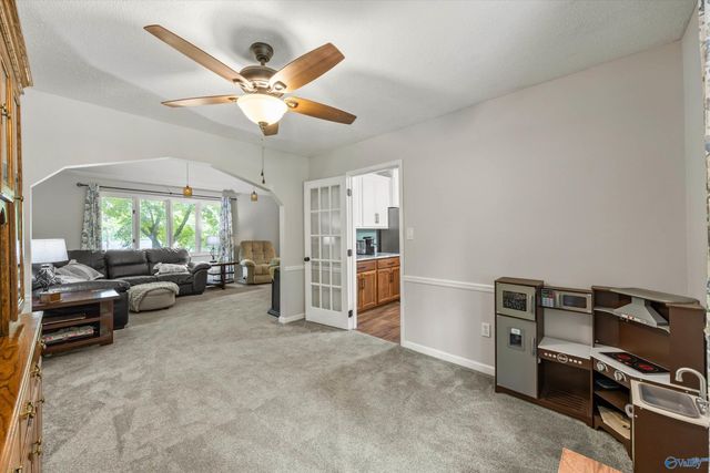 4410 Dogwood Drive SW, Decatur, AL 35603
