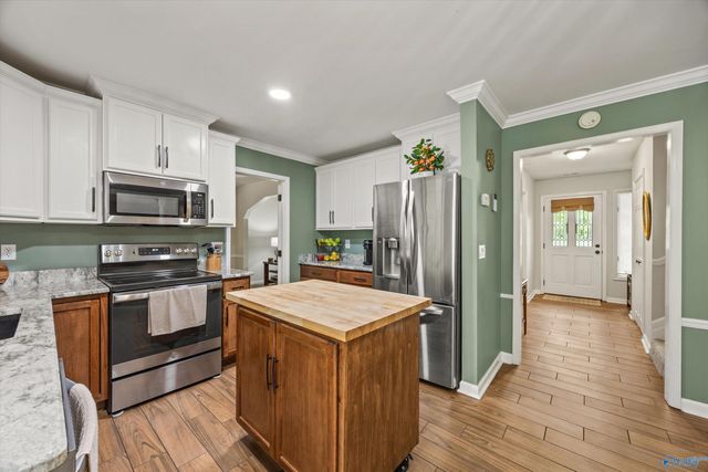 4410 Dogwood Drive SW, Decatur, AL 35603