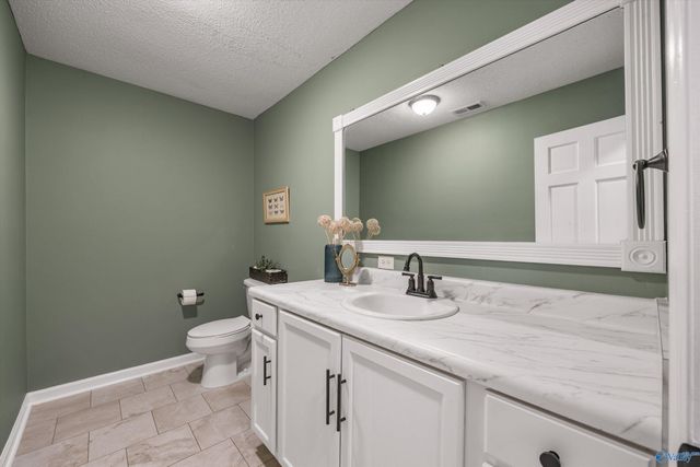 4410 Dogwood Drive SW, Decatur, AL 35603