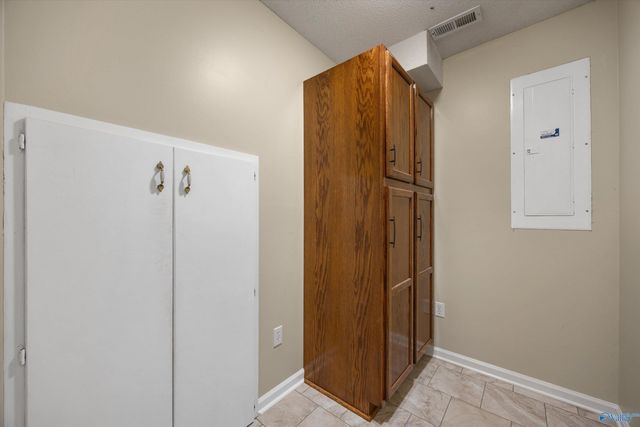 4410 Dogwood Drive SW, Decatur, AL 35603