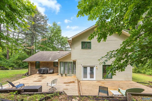 4410 Dogwood Drive SW, Decatur, AL 35603