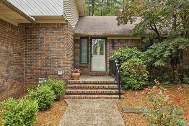 4410 Dogwood Drive SW, Decatur, AL 35603