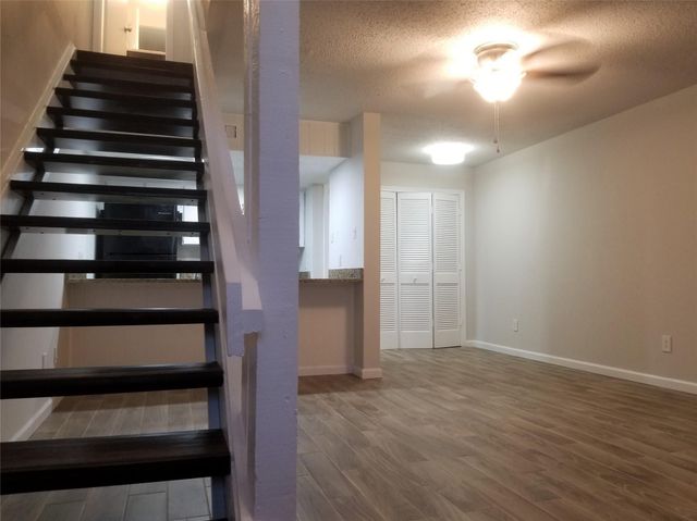 4638 Country Creek Drive 1246, Dallas, TX 75236
