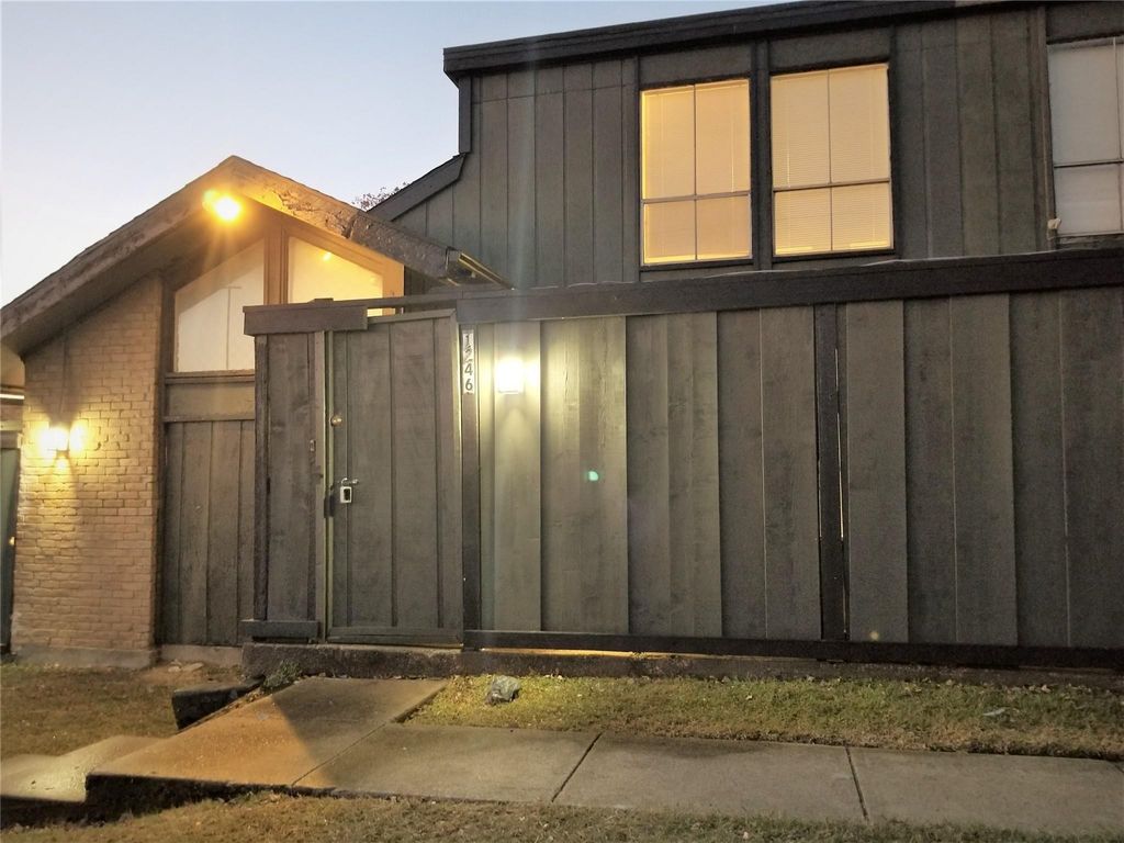 4638 Country Creek Drive 1246, Dallas, TX 75236