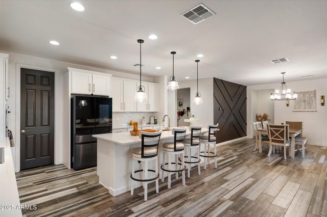 27835 N Hibiscus Lane, San Tan Valley, AZ 85143