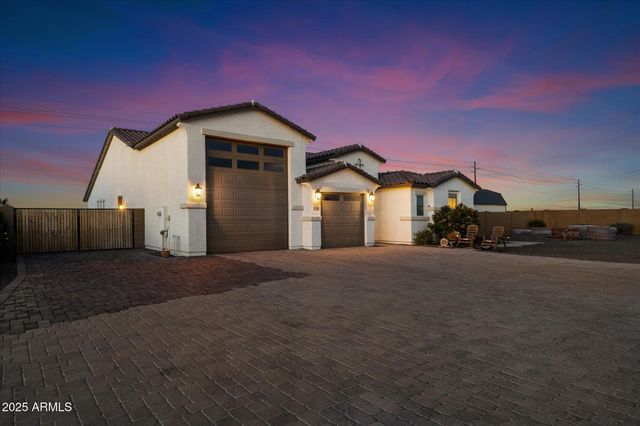 27835 N Hibiscus Lane, San Tan Valley, AZ 85143