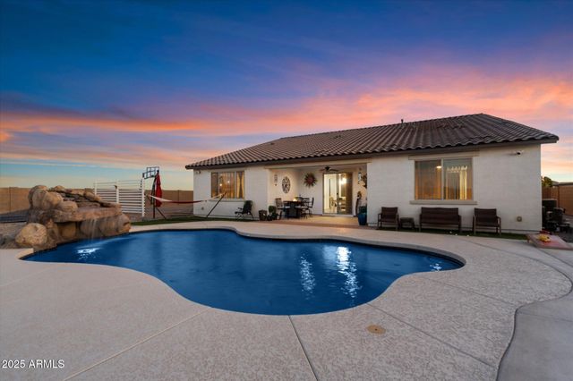 27835 N Hibiscus Lane, San Tan Valley, AZ 85143