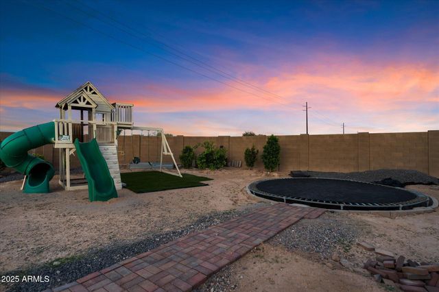 27835 N Hibiscus Lane, San Tan Valley, AZ 85143