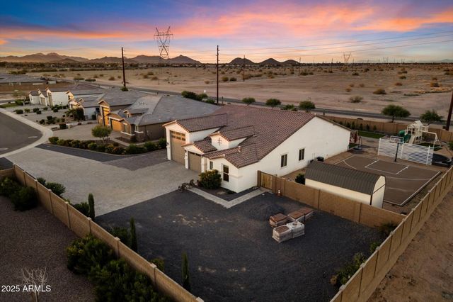 27835 N Hibiscus Lane, San Tan Valley, AZ 85143