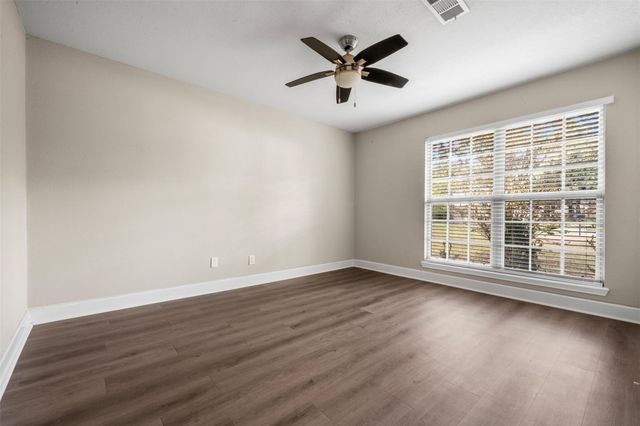 215 Acorn Tree Court, Spring, TX 77388