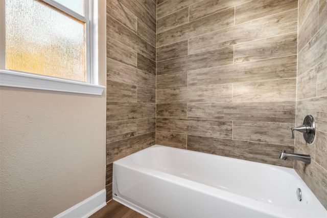 215 Acorn Tree Court, Spring, TX 77388