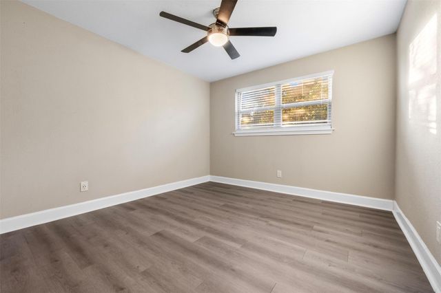 215 Acorn Tree Court, Spring, TX 77388