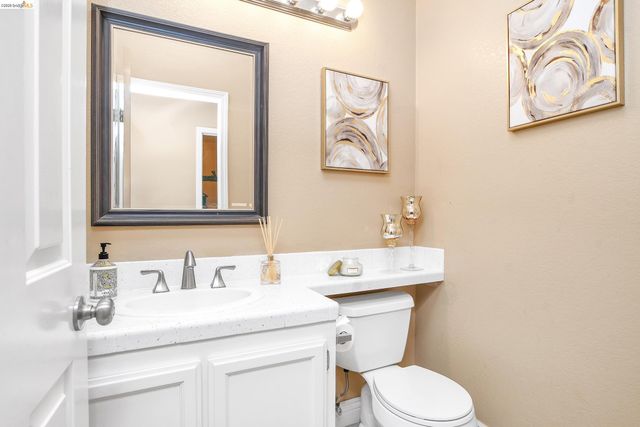 2454 San Simeon Ct, Discovery Bay, CA 94505