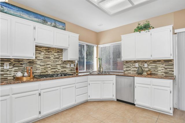 2454 San Simeon Ct, Discovery Bay, CA 94505