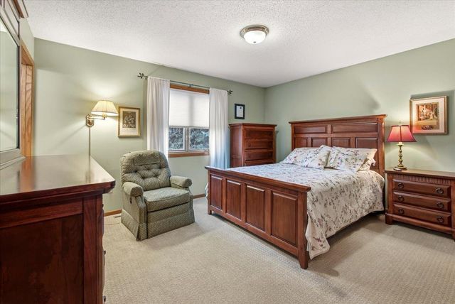 401 Green Avenue SE, Watertown, MN 55388