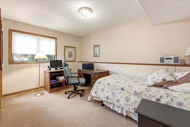 401 Green Avenue SE, Watertown, MN 55388