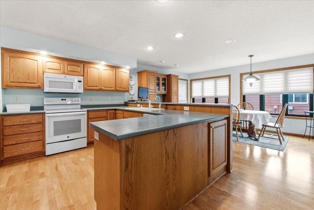 401 Green Avenue SE, Watertown, MN 55388