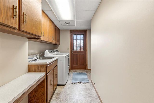 401 Green Avenue SE, Watertown, MN 55388