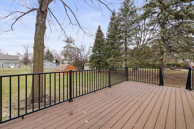 401 Green Avenue SE, Watertown, MN 55388