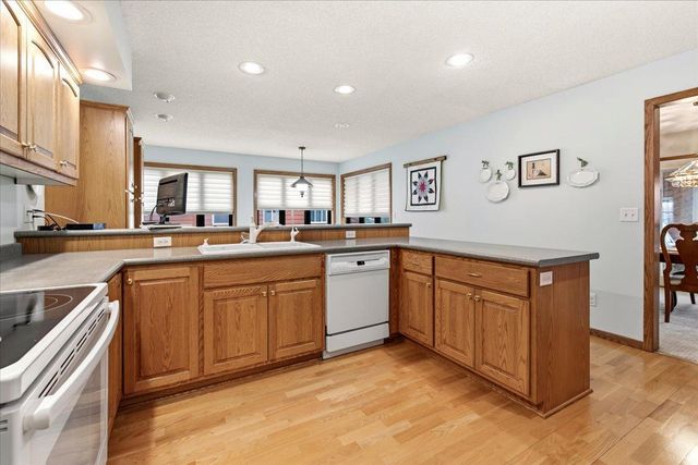 401 Green Avenue SE, Watertown, MN 55388