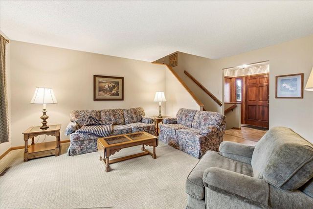 401 Green Avenue SE, Watertown, MN 55388