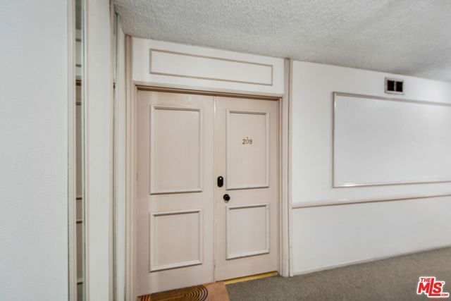 5651 Sumner Way 209, Culver City, CA 90230