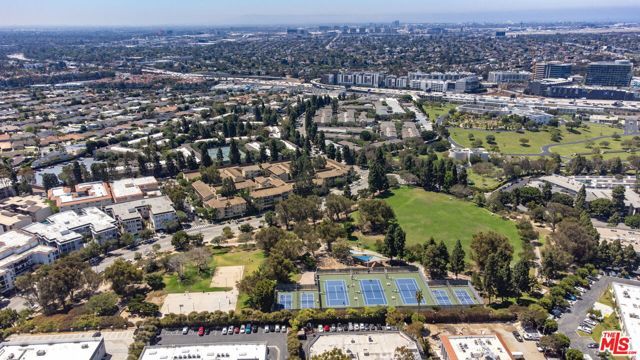 5651 Sumner Way 209, Culver City, CA 90230
