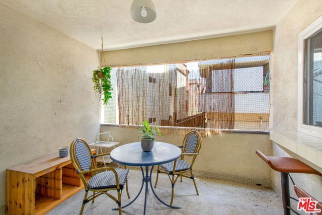 5651 Sumner Way 209, Culver City, CA 90230