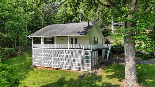 43 Diane Street, Blairsville, GA 30512