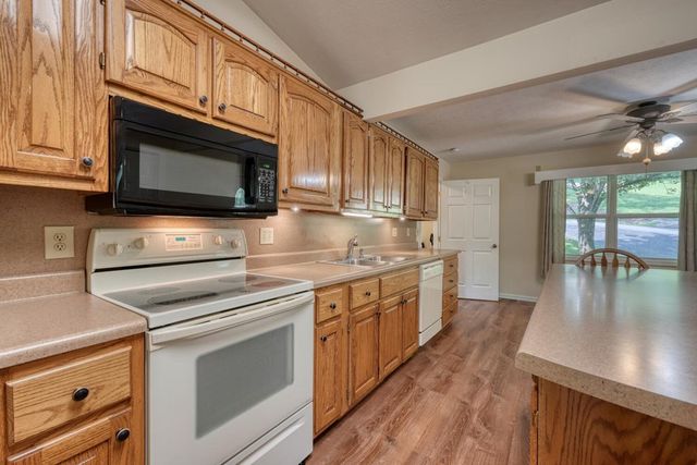 43 Diane Street, Blairsville, GA 30512