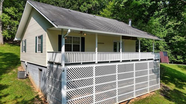 43 Diane Street, Blairsville, GA 30512