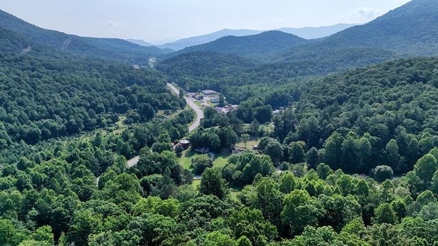 43 Diane Street, Blairsville, GA 30512