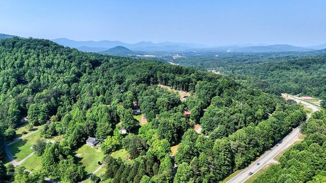 43 Diane Street, Blairsville, GA 30512
